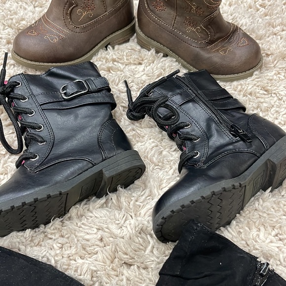 Toddler Boot Bundle Size 6 - Picture 3 of 4